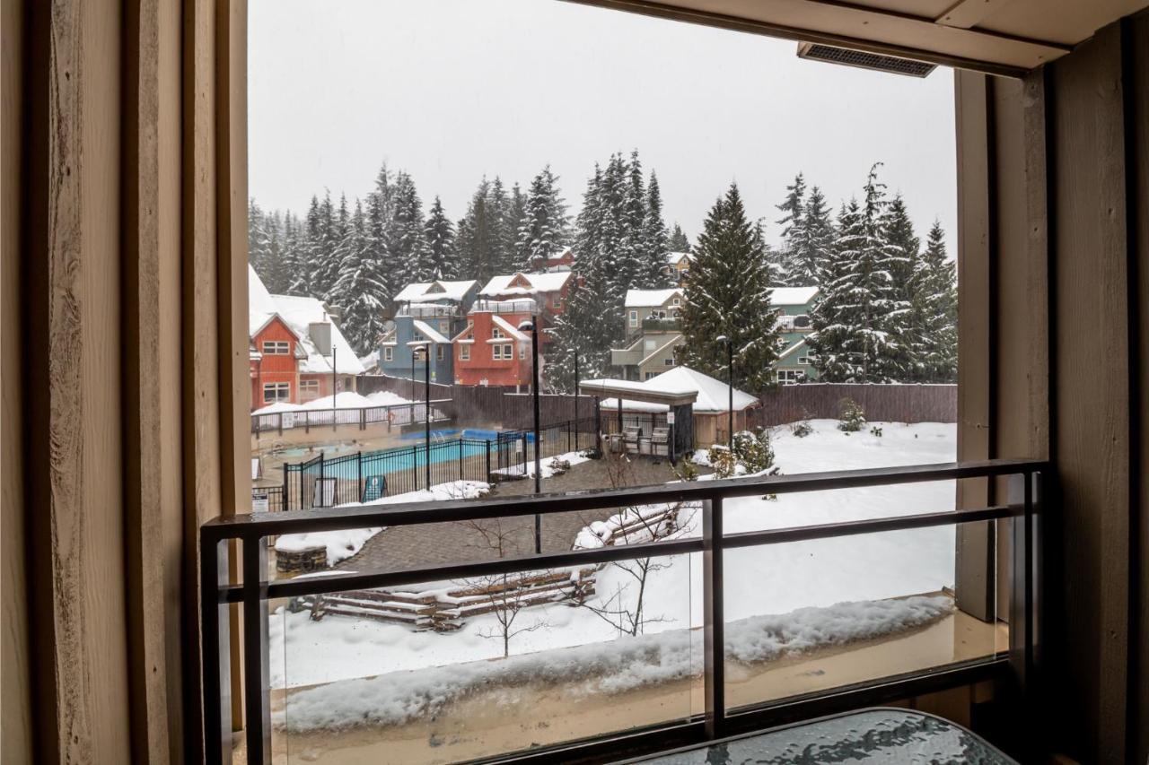 Slopeside Whistler Creek公寓 外观 照片