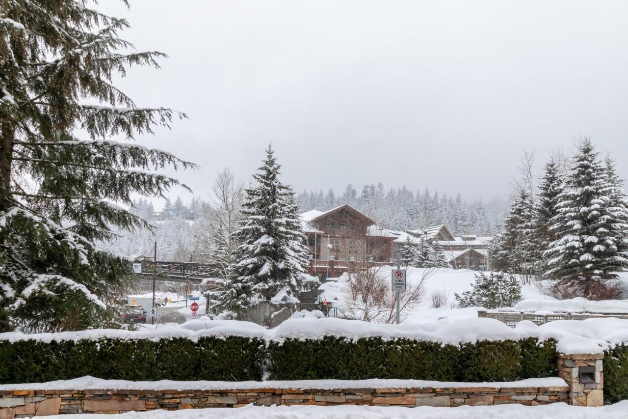 Slopeside Whistler Creek公寓 外观 照片